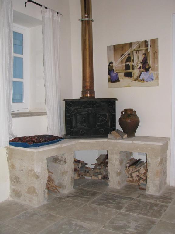 Dolphin Guest House And Studios Tochni Bilik gambar