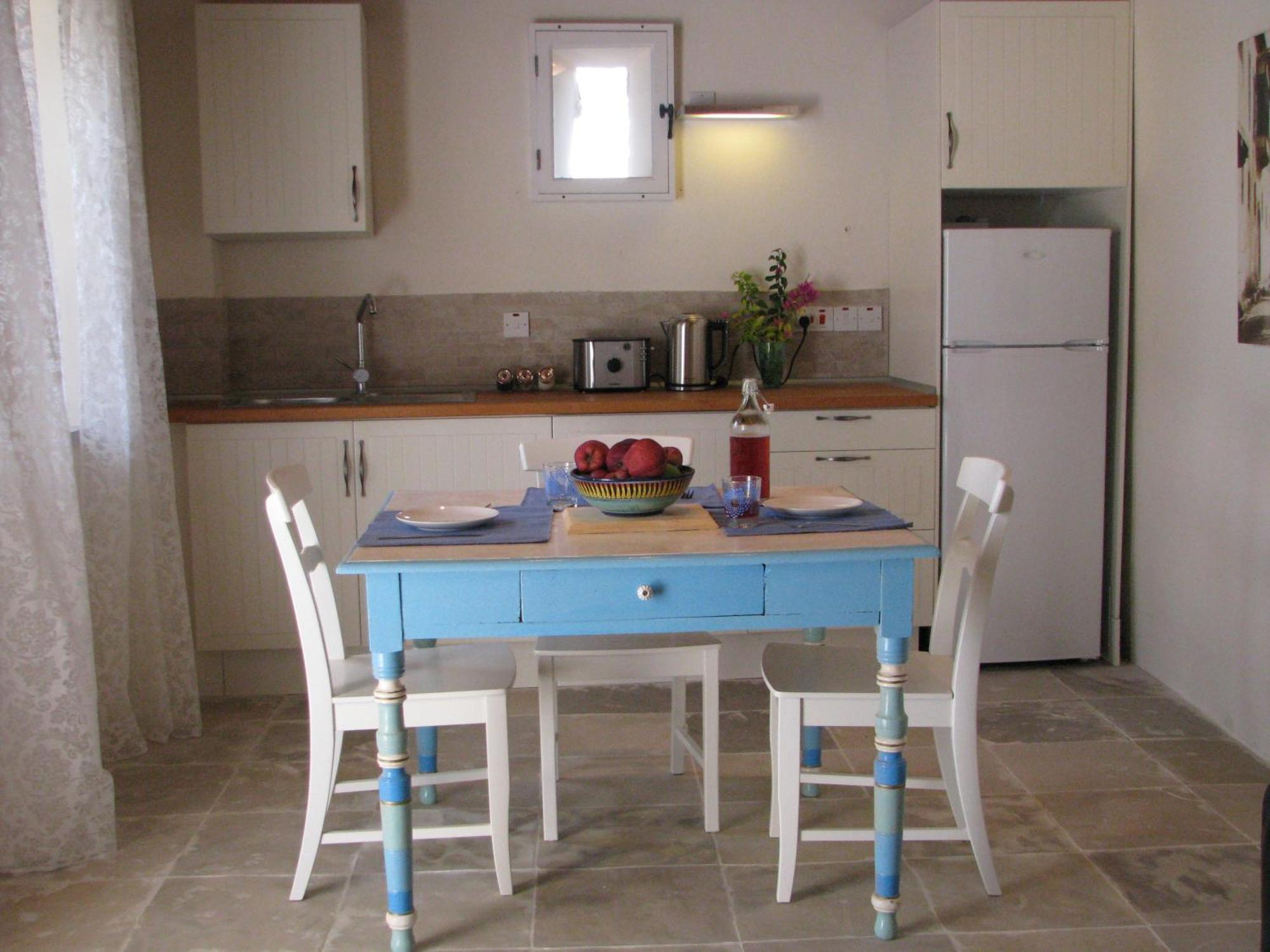 Dolphin Guest House And Studios Tochni Bilik gambar