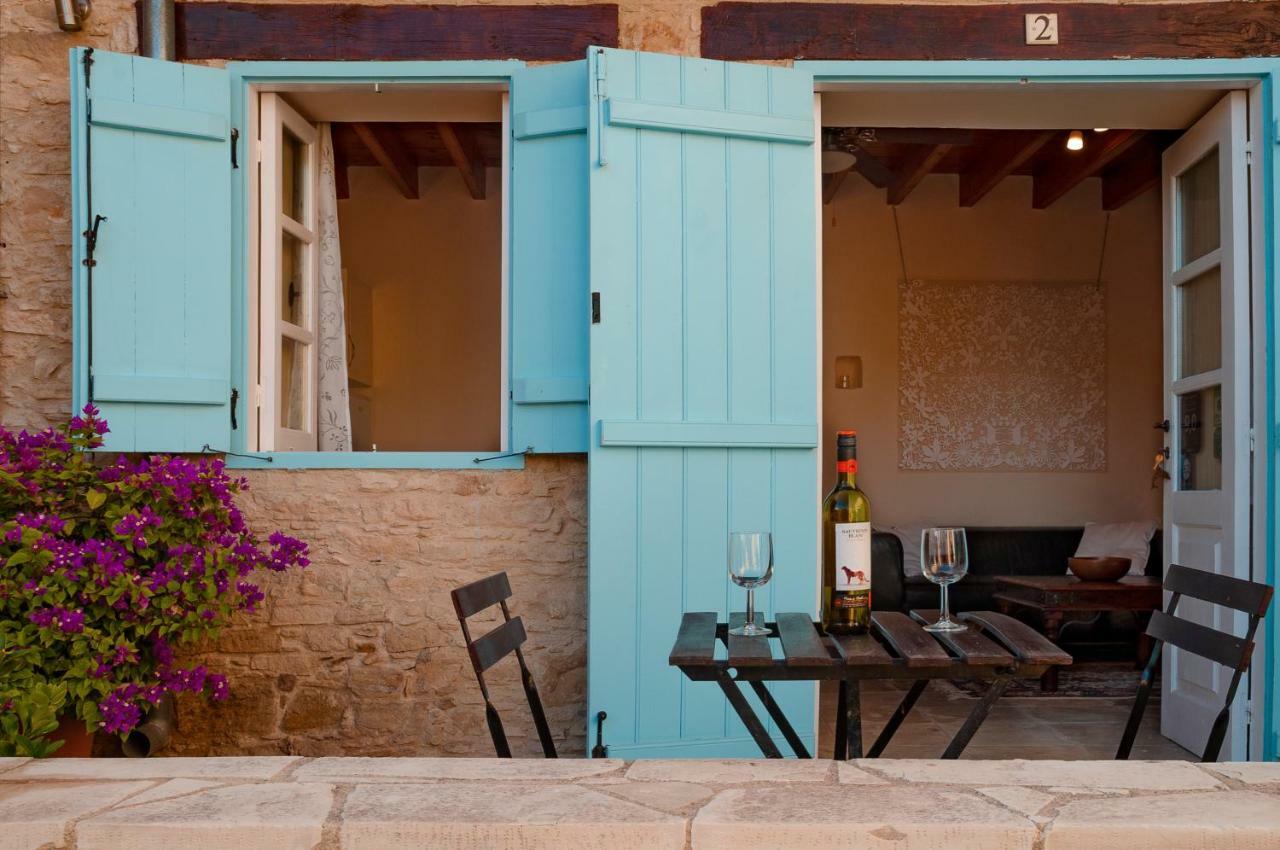 Dolphin Guest House And Studios Tochni Luaran gambar